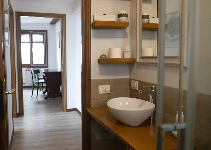 San Luca 1836 Apartament